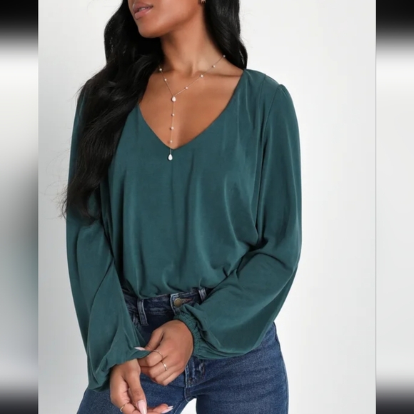 Lulus Tops - Lulus Chic on Repeat Emerald Green V-Neck Long Sleeve Bodysuit Size Medium
